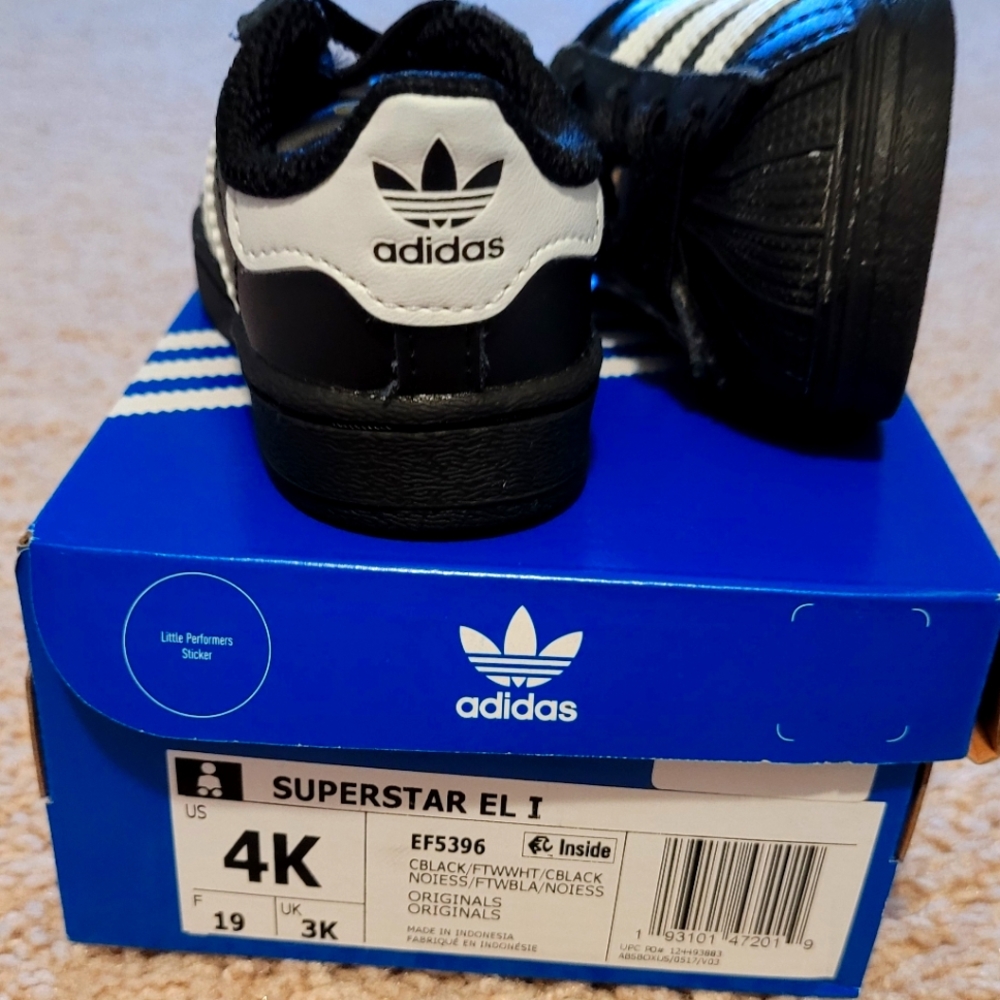Adidas Superstar 4C
